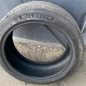 Автомобільна шина Michelin б/в