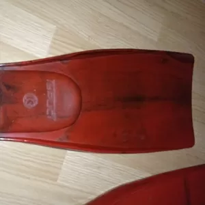 Продам ласты для плавания.