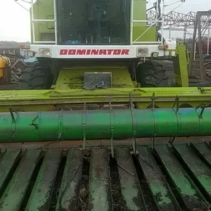 Claas Dominator 108S