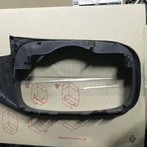 Бу передняя крышка правого зеркала renault laguna 2,  202562