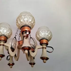 Продам светильник в гостиную 