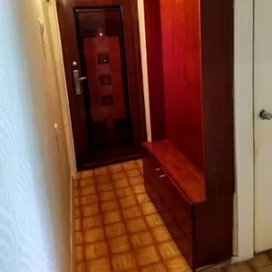 Продам вешалку в прихожую 