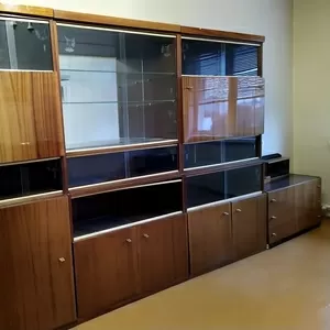 Продам стенку в гостиную 