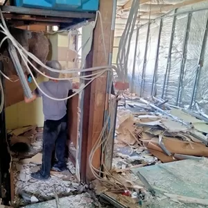 Демонтаж,  земляные,  спил,  уборка,  вывоз мусора,  подъем материала Одеса
