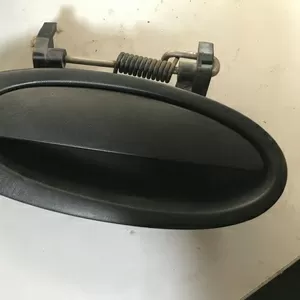 Бу ручка двери передней правой наружная Renault Laguna 1,  7700821374