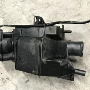 Бу заливная горловина Renault Laguna 1,  7700827384,  7700841865,  