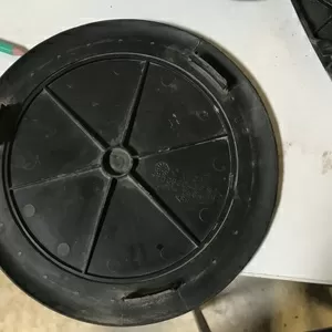 Бу крышка топливного насоса Renault Laguna 1,  7700820436