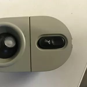 Бу плафон потолочный регулируемый Renault Laguna 1,  6025306384,  770082054