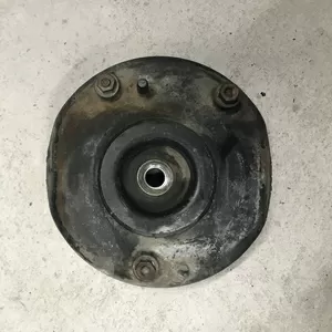 Бу опора амортизатора передняя  правая Renault Laguna 1,   7700832420