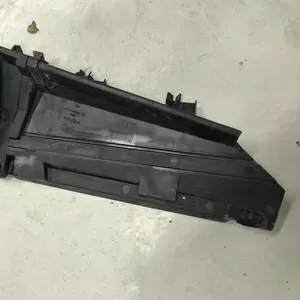 Бу крышка салонного фильтра Renault Laguna 1,  7700843100