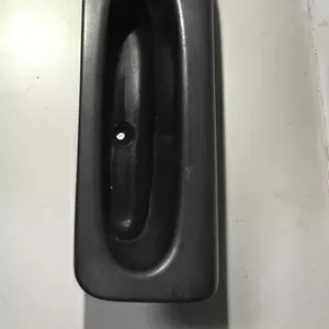 Бу ручка закрытия двери задняя левая Renault Laguna 1,  7700822339 