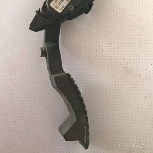 Бу педаль газа акселератора Renault Laguna 2,  8200002904