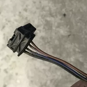 Бу фишка разъём заднего фонаря Renault Laguna 1,  хетчбэк.