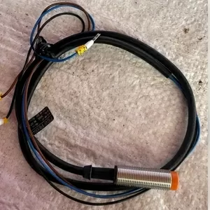 Індуктивний датчик IF5249 (IFB3004-BPKG)