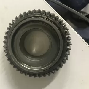 Бу шестерня  2-й передачи Renault  43 зуба,  8200916104,  Laguna Megane Kangoo