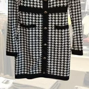 Красива сукня ТМ SHEIN в новому стані