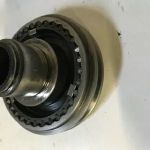 Бу синхронизатор 5-й передачи 1.6L,  оригинал  Chery Amulet 015311303AA