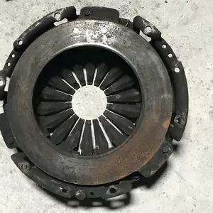 Бу корзина сцепления 8200828477 ,  1.8,  2.0i 16V Renault Laguna 2