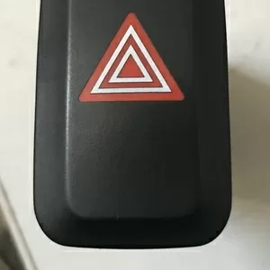 Бу кнопка аварийной сигнализации Kia Rio 3,  93791-4Y000