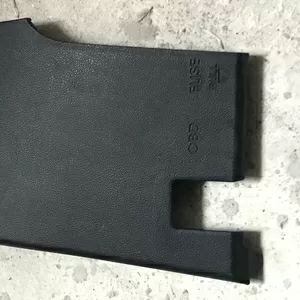 Бу крышка блока предохранителей Kia Rio 3,  84755-4Y000