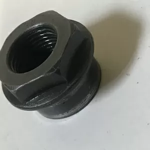 Бу гайка М16 первичного вала КПП JR5 8200073116 Renault Megane Laguna Kangoo