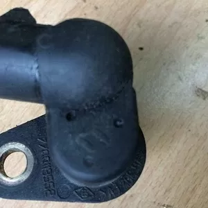 Б/у датчик коленвала 1.9эdci 7700113552,  8200688405,  8200443891 Renault ,  Mitsubishi,  Volvo,  Nissan.