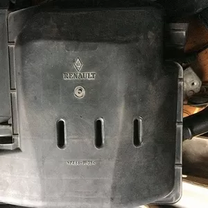 Бу корпус воздушного фильтра Renault 44605885901,  7700104844,  7700111618,  8200420871 Laguna Megane Clio