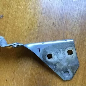 Б/у петля капота Renault Megane 2,  8200011074,  8200468183 левая, 