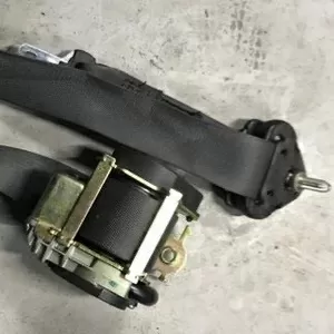 Бу ремень безопасности Renault Scenic 2,  задний левый 8200309237,  8200309239,  8200798398,  8200798394,  8200637462,  888410209R