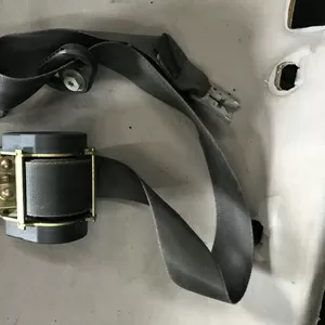 Бу ремень безопасности передний левый Renault Scenic 2 8200699576,  8200309205,  8200637454,  868850063R