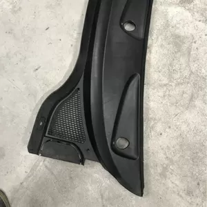 Бу пластик под лобовое стекло жабо Renault Scenic 1,  8200050329