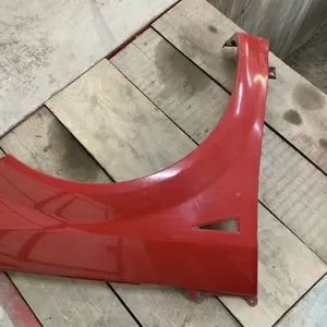 Бу крыло переднее правое Renault Scénic 2,  8200020569,  есть две трещинки .