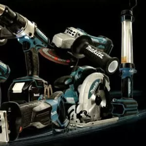 Электроинструмент MAKITA