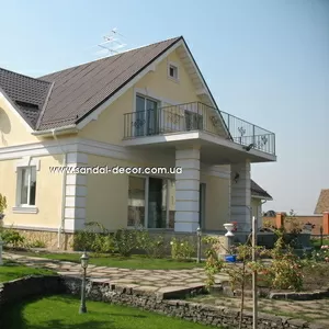 Декоративная отделка фасада.