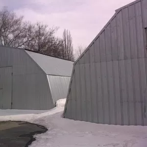 Продам ангар арочный,  трехскатный