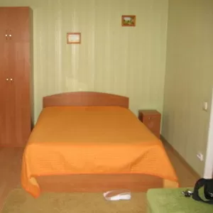 сдам 1-комнатную квартиру на любой срок