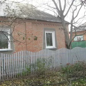 Р-н Южного вокзала,  отдельный кирпичный дом