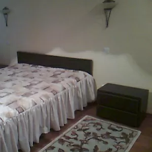 Центр,  2х комнатная квартира с евроремонтом