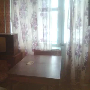 Алмазный,  1к. кв. низкий этаж