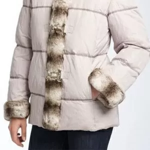 Продажа осенне-зимней коллекции женской и детской одежды от производит