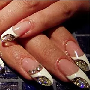 Профессиональное наращивание ногтей.Гарантия.